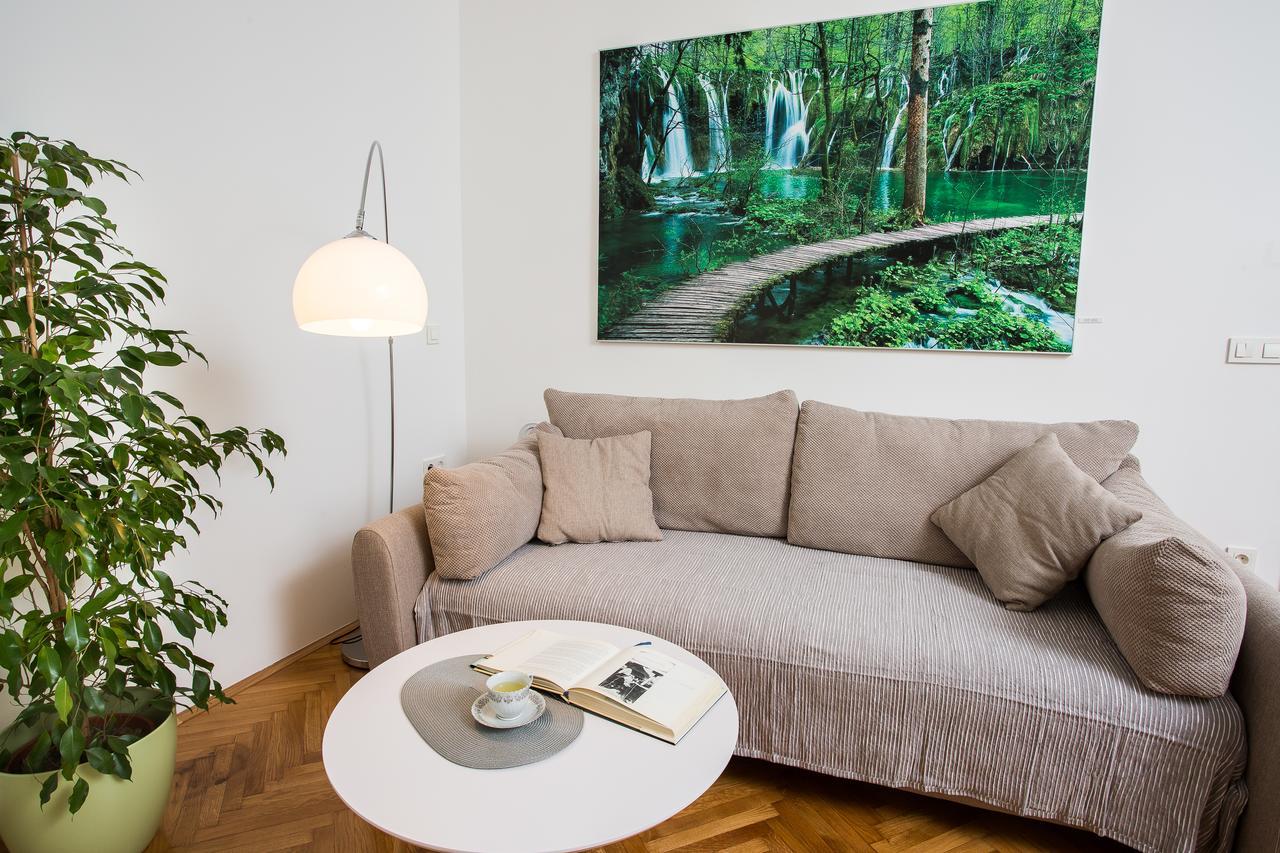 Mandic Apartment *